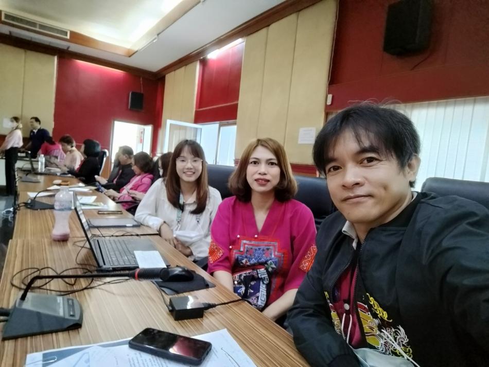 เข้าร่วมประชุมซักซ้อมเพื่อเสริมสร้างความรู้ความเข้าใจให้แก่องค์กรปกครองส่วนท้องถิ่นที่เป็นหน่วยรับงบประมาณตรง ณ ห้องประชุมสภาองค์การบริหารส่วนจังหวัดพะเยา  อำเภอเมืองพะเยา จังหวัดพะเยา