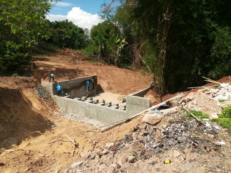 โครงการก่อสร้างฝายน้ำล้น บ้านทุ่งป่าข่า ม.6 ต.ศรีถ้อย (12 ภาพ)