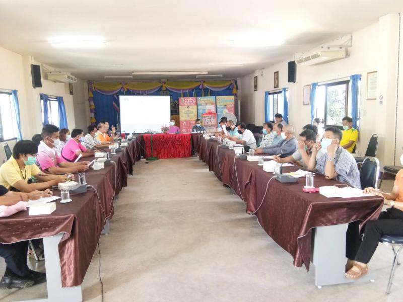 วันพฤหัสบดี ที่ 28 พฤษภาคม 2563 สำนักงานพลังงานจังหวัดพะเยา จะดำเนินการจัดงานรณรงค์กิจกรรมด้านพลังงาน และการประชุมรับฟังความคิดเห็นร่างแผนยุทธศาสตร์พลังงานชุมชน และคัดเลือกโครงการนำร่องของชุมชนเทศบาลตำบลศรีถ้อย ณ ห้องประชุมเทศบาลตำบลศรีถ้อย อำเภอแม่ใจ จังหวัดพะเยา เวลา 09.00 – 16.00 น. (6 ภาพ)