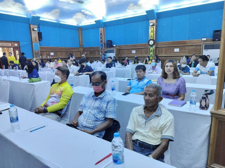  ร่วมประชุม โครงการ "หุ้นส่วนการขับเคลื่อนแผนตำบลเพื่อการพัฒนาผู้สูงอายุจังหวัดพะเยา" ณ โรงแรมวีซีดอกคำใต้ อ.ดอกคำใต้ จ.พะเยา